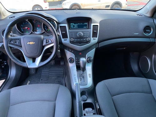 Imagem 5 de 13 de Chevrolet Cruze 1.8 Lt Automático