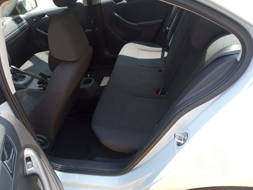 Imagen 10 de 13 de Volkswagen Jetta 2018 2.0 Tiptronic At