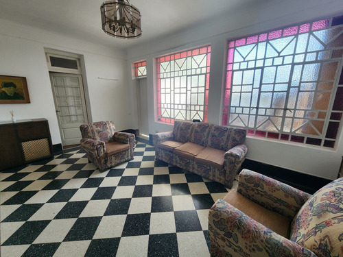 Venta Departamento 4 Dormitorios Balcarce