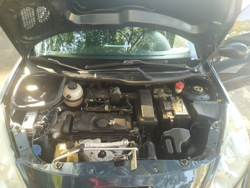 Peugeot 207 2012 1.4 Xr Flex 5p