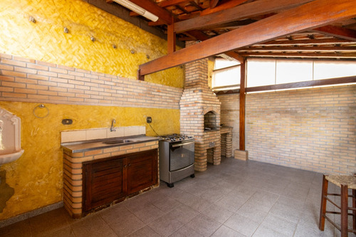 Casa Térrea Com 3 Dormitórios À Venda, 223 M², Vila Galvão, Guarulhos - Sp