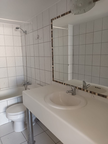 Impecable Departamento 1d 1b Calle Tarapacá Santiago Centro.