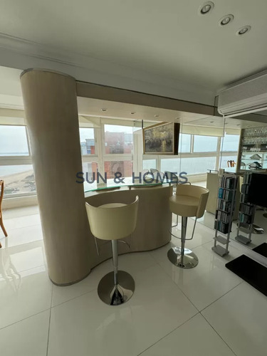 Hermoso Penthouse Con Los Mejores Atardeceres De Playa Mansa Y La Mejor Vista Al Mar