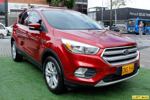Imagen 3 de 25 de Ford New Escape 2.0 245 Hp 4x2