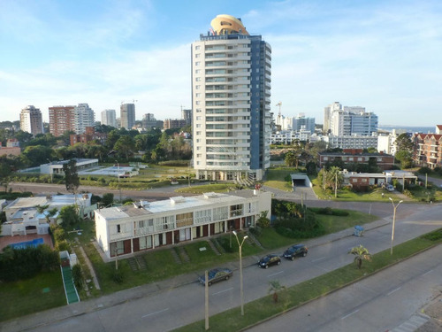 Imagen 10 de 30 de Apartamento En Alquiler Temporal, Brava, 2 Dormitorios