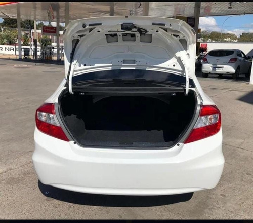 Imagem 9 de 10 de Honda Civic 2014 1.8 Lxs Flex Aut. 4p