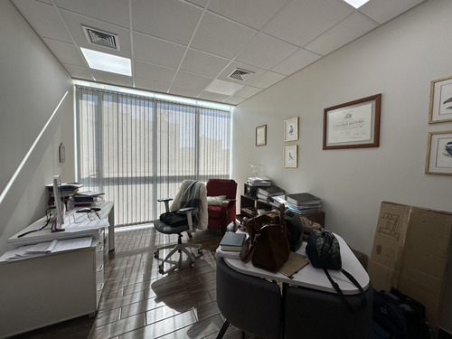 Oficina En Venta, Edificio España, Talca