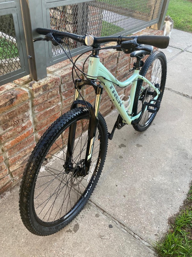 Bicicleta Trek Marlin 6 29 Mujer 2021 Mtb Disco Hidráulico