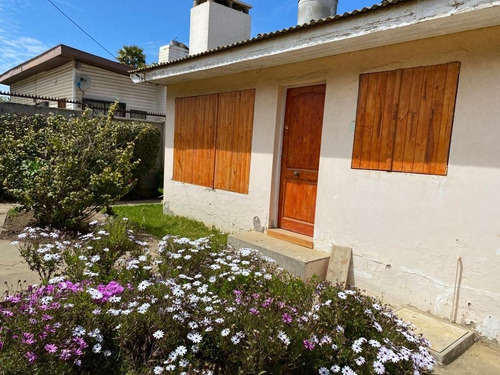 Casas Solidas Pareada Por Un Lado. El Tabo.