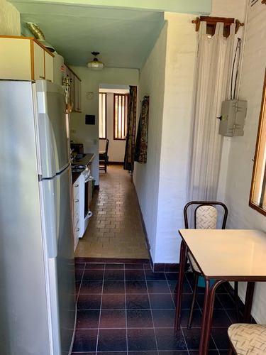 Excelente Casa Zona Golf, 3 Dormitorios 3 Baños Cochera Quincho Cerrado Parrilla Hermoso Parque