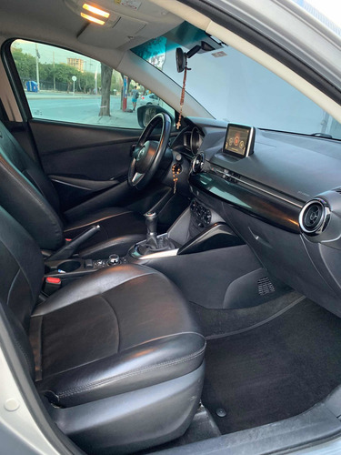 Mazda 2 2016 1.5 Touring