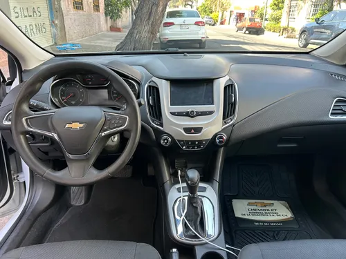 Chevrolet Cruze 1.4 Lt At
