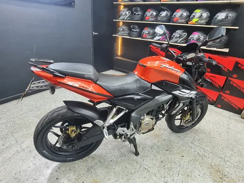 Bajaj Ns 200 2017
