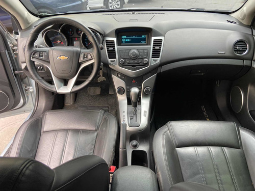 Imagem 8 de 9 de Chevrolet Cruze 2012 1.8 Lt Ecotec 6 Aut. 4p