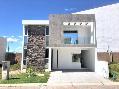 Imagen 2 de 12 de Casa Sola En Venta Residencial Platinum