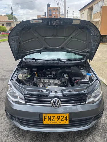 Volkswagen Voyage 1.6 Comfortline Mecanico