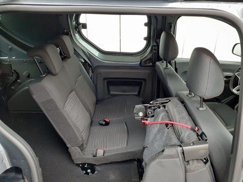Imagen 12 de 19 de Renault Kangoo Express Confort 5a 1.5 Dci 0km Contado Financ