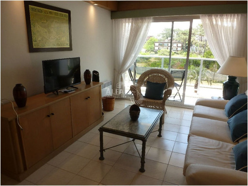 Imagen 6 de 30 de Simpatico Departamento En Punta Del Este