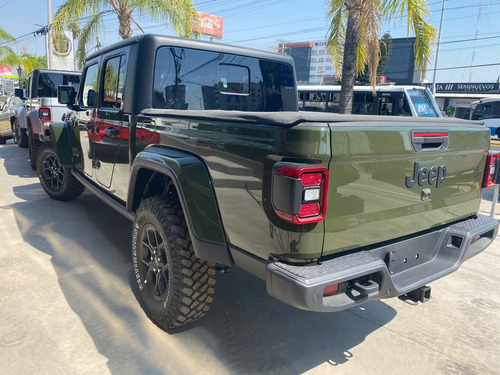 Jeep Gladiator Willys