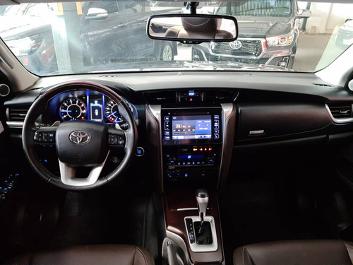 Imagem 7 de 9 de Toyota Hilux Sw4 2.8 Srx 4x4 16v Turbo Intercooler Diesel