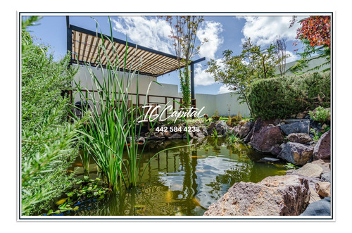 Residencia Con Cascada Y Alberca - Zibatá Qro.