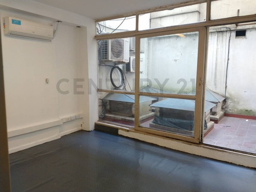 Imagen 9 de 10 de Oportunidad!! Venta Oficina En Microcentro Con Patio