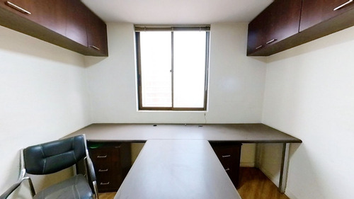 Imagen 13 de 24 de Se Vende Amplia Oficina De 4 Privados