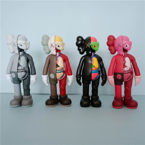 Kaws Macho Anatómico 20cm-4 Piezas