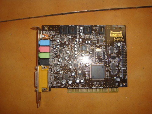 Placa De Sonido Sound Blaster Live 5.1 Model Sb0060