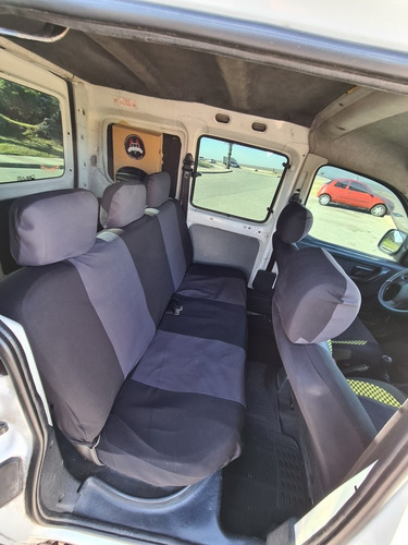 Peugeot Partner Rural Diesel 5 Pasajeros