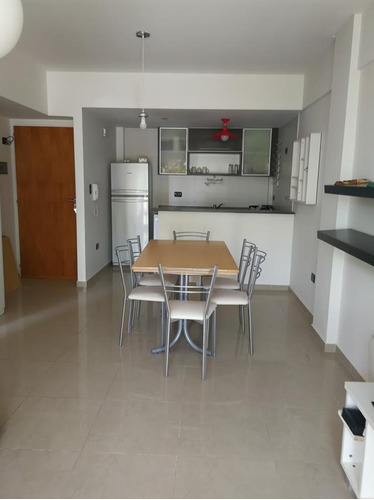 Departamento En Venta - 1 Dormitorio 1 Baño 1 Cochera - 48mts2 - La Plata