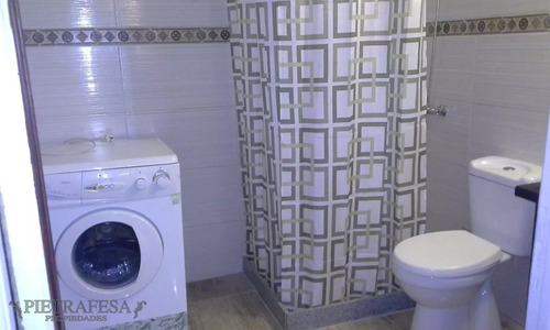 Casa En Venta, 3 Dormitorios, 2 Baños Juan Jacobo Rousseau , Unión.