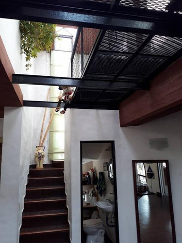 Imagen 13 de 19 de Venta Chalet En 2 Plantas Con Excelente Ubicación - Moreno Norte