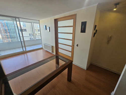 Arriendo Depto. Año Corrido Sin Muebles En Coraceros.