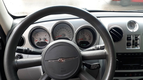 Imagem 8 de 13 de Chrysler Pt Cruiser 2.4 Classic 16v Gasolina 4p Automático
