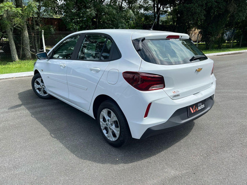 Chevrolet Onix HATCH LT 1.0 12V Flex 5p Mec.