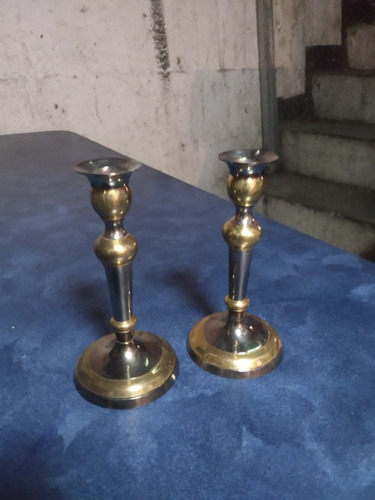 2 Candelabros De Bronce Traído De La India En Oferta 