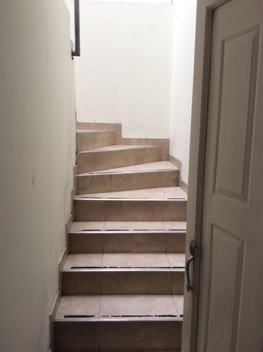 Imagen 17 de 28 de Venta De Casa En 20 De Julio San Cristobal Negociable