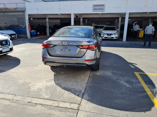 Imagen 8 de 15 de Nuevo Nissan Sentra Exclusive Cvt 2022