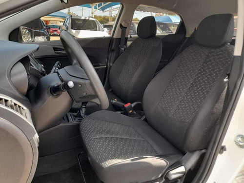 Imagem 9 de 12 de Hyundai Hb20 1.0 Comfort