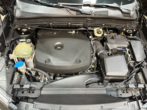 Volvo XC40 Xc 40 T5 R-design