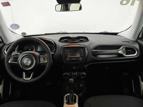 Jeep Renegade 1.8 16V FLEX LONGITUDE 4P AUTOMÁTICO