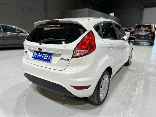 Ford Fiesta Kinetic 1.6 Sedan S 120cv