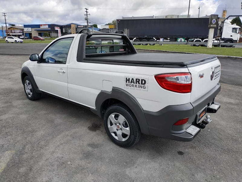 Fiat Strada Hard Work 1.4 Completa 2017