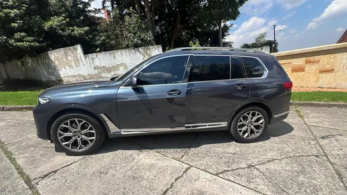 BMW X7 3.0 Xdrive 40i Pure Excelence