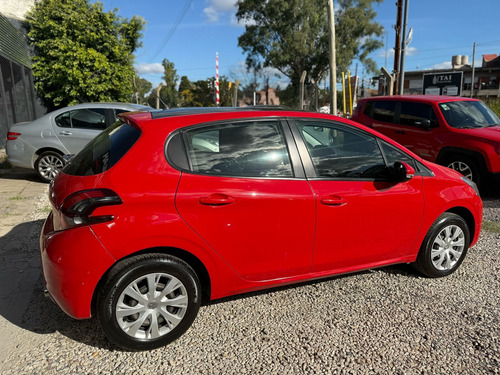 Peugeot 208 1.6 Active