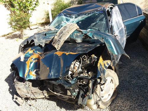 (4) Sucata Honda Civic 1.6 2000 Aut. ( Retirada Peças)