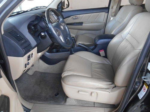Imagem 4 de 15 de Hilux Sw4 Srv D4-d 4x4 3.0 Tdi Dies. Aut