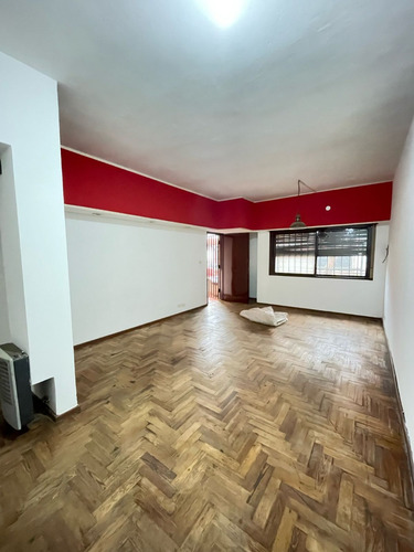 Casa En Alquiler De 4 Ambientes