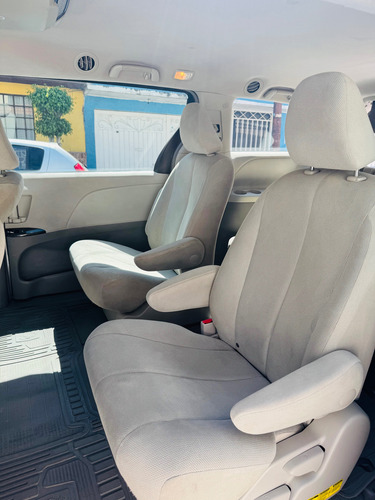 Toyota Sienna 3.5 Ce V6 At